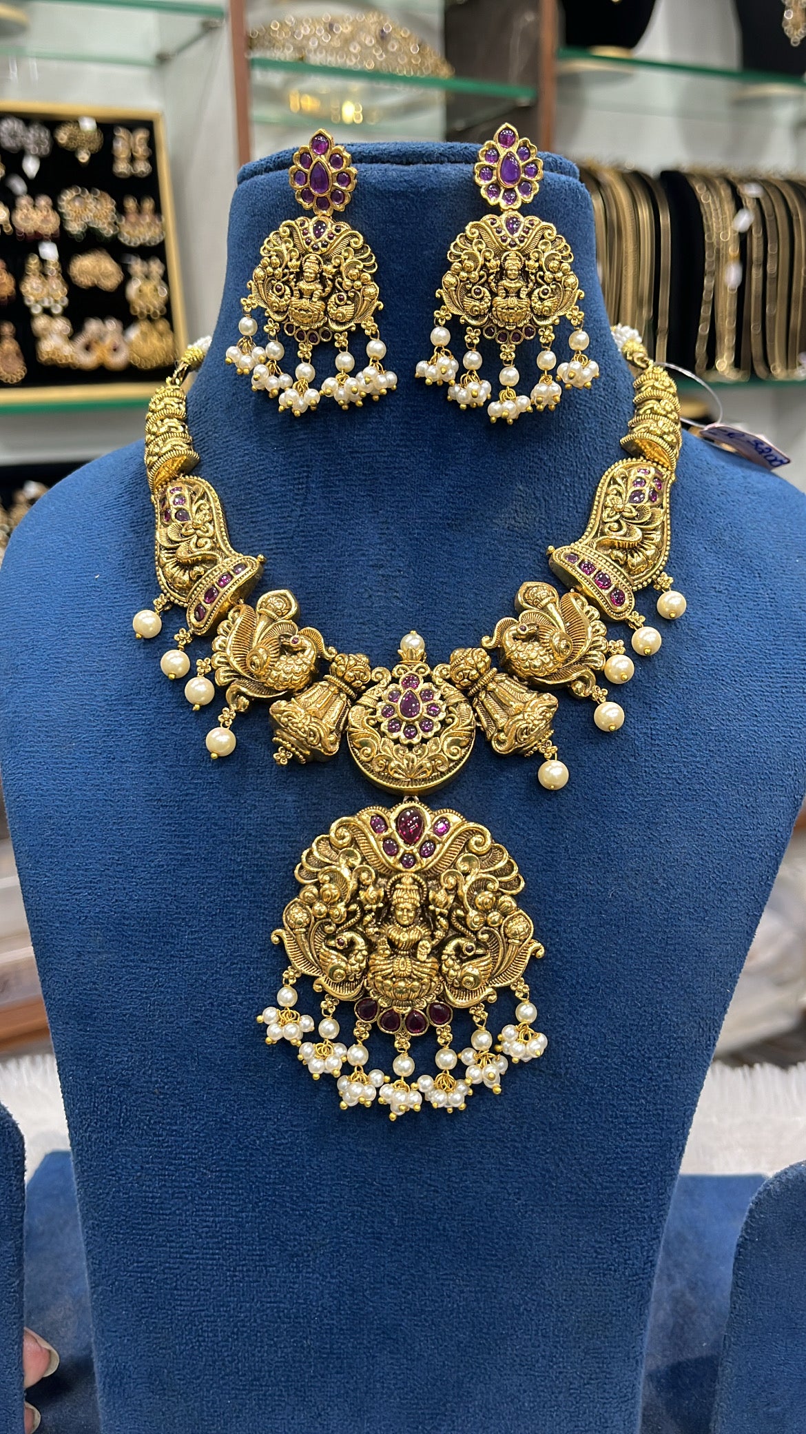 Premium Antique Gold Necklace