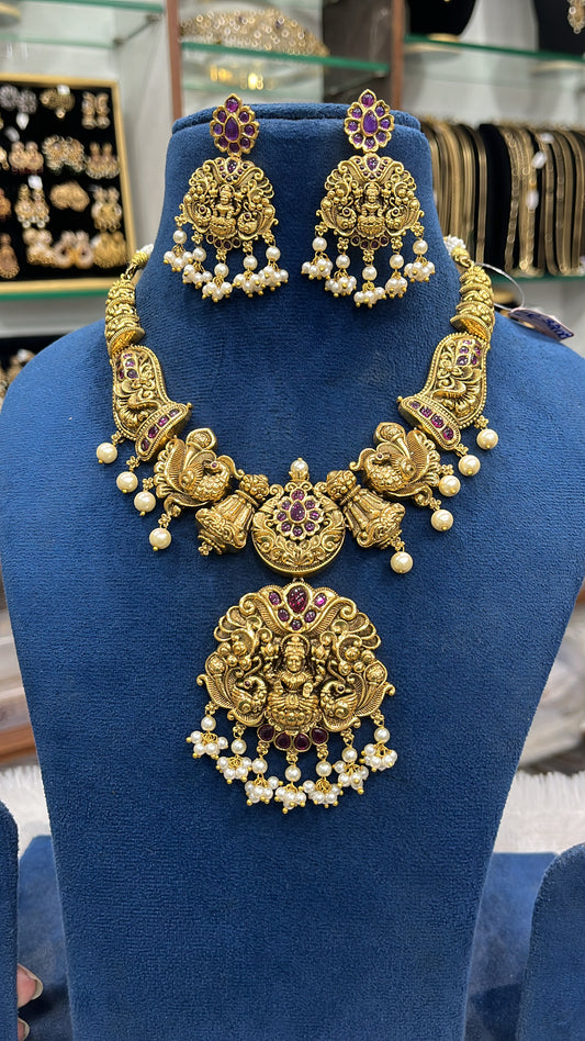Premium Antique Gold Necklace