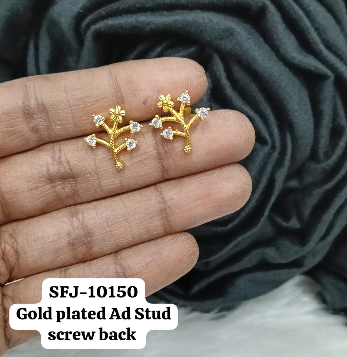 Gold plated AD stud.