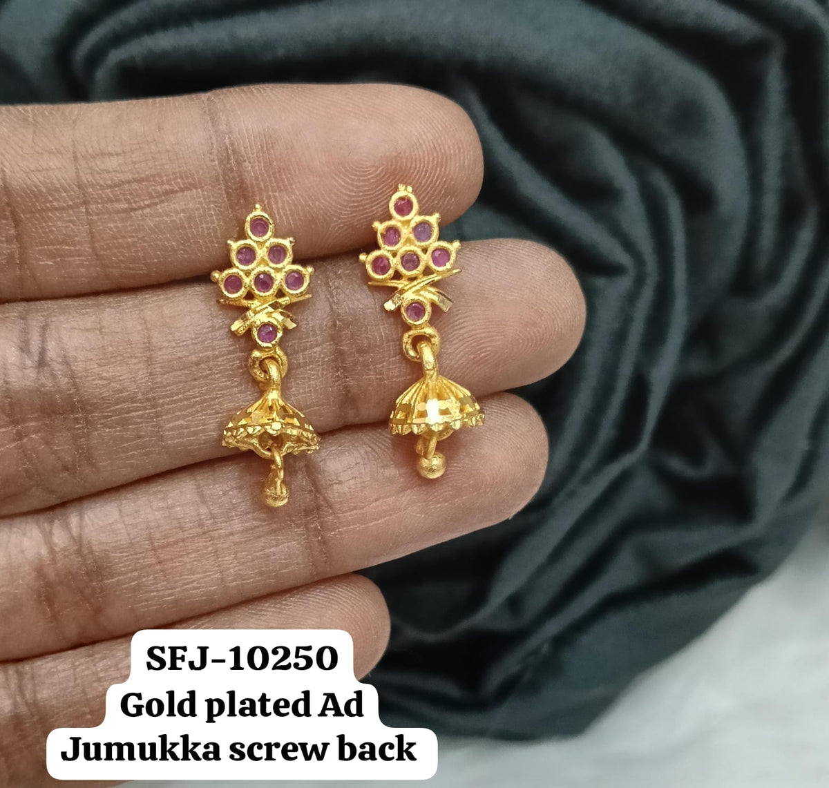 Gold plated jumukka.