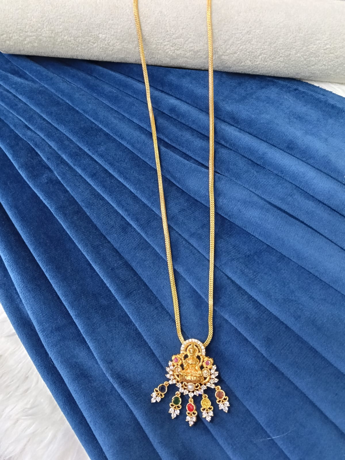 Doller chains.