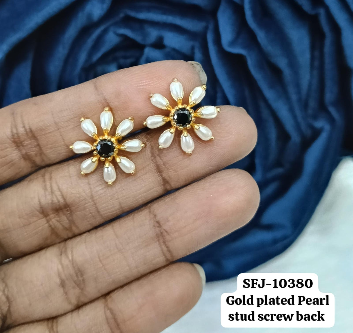 Pearl stud.
