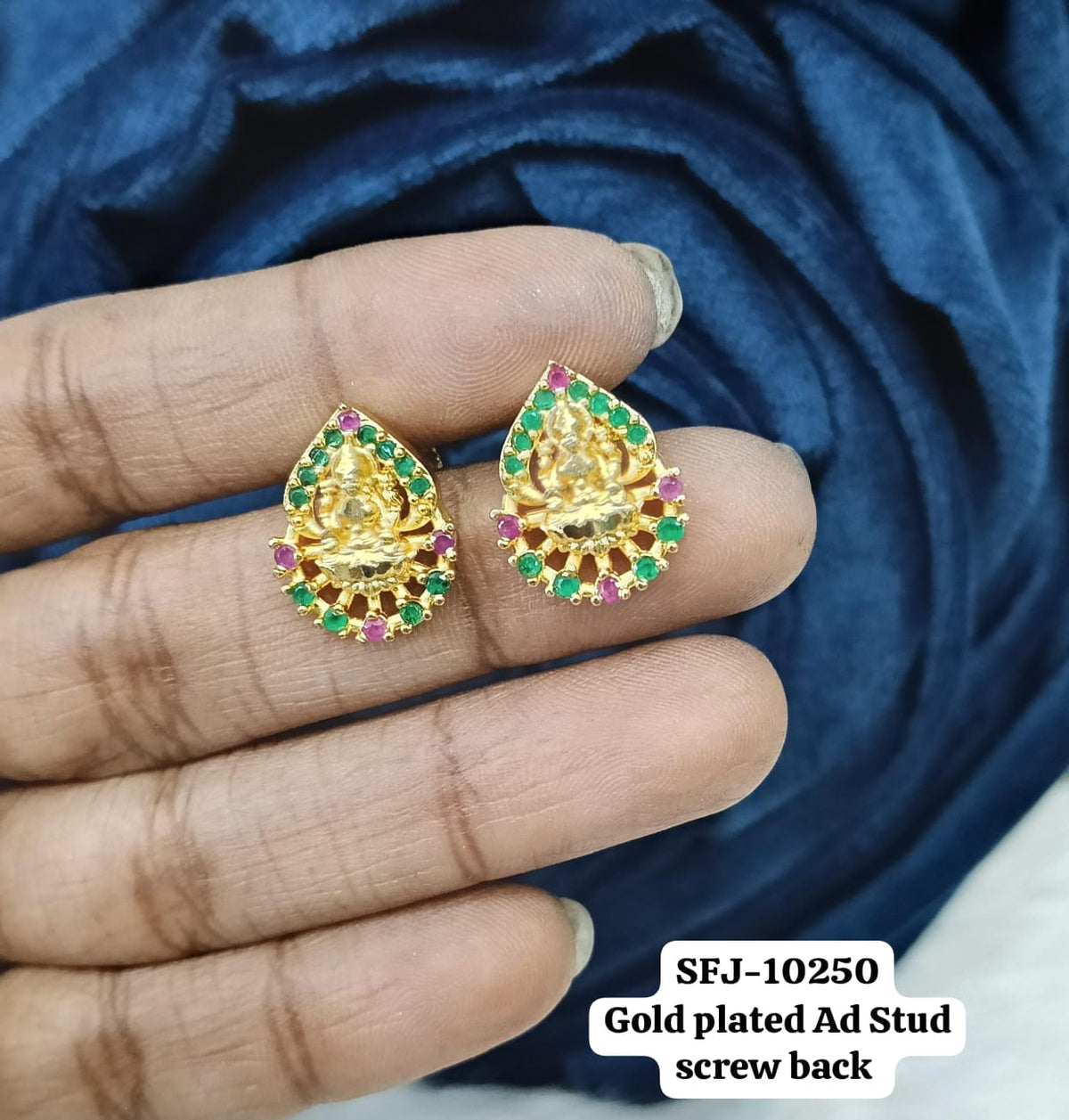 Gold plated AD stud.