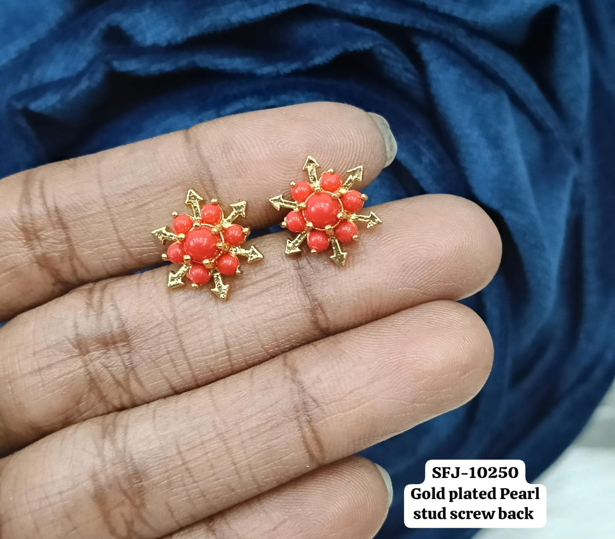 Coral stud.