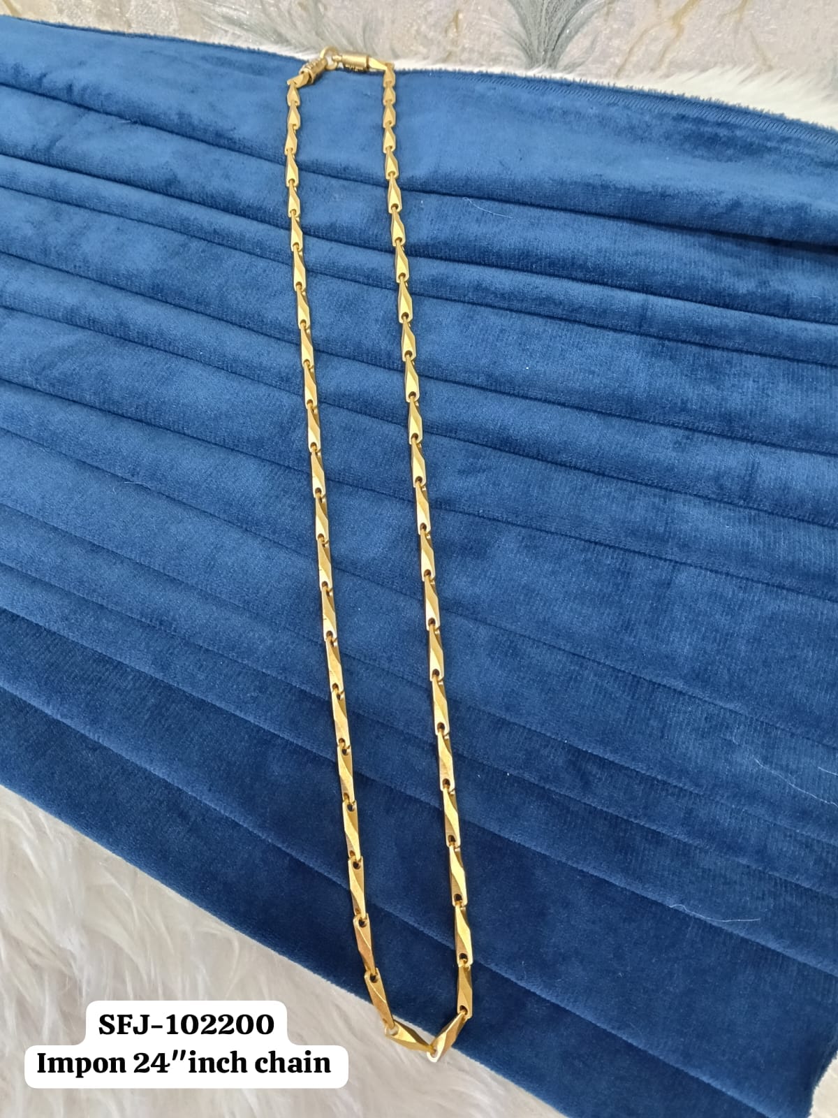 Impon chain.