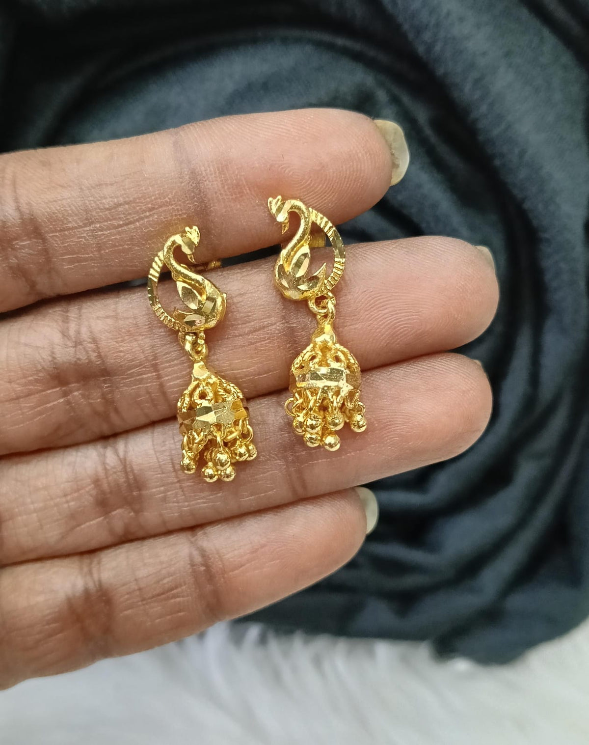 Gold plated jumukka.