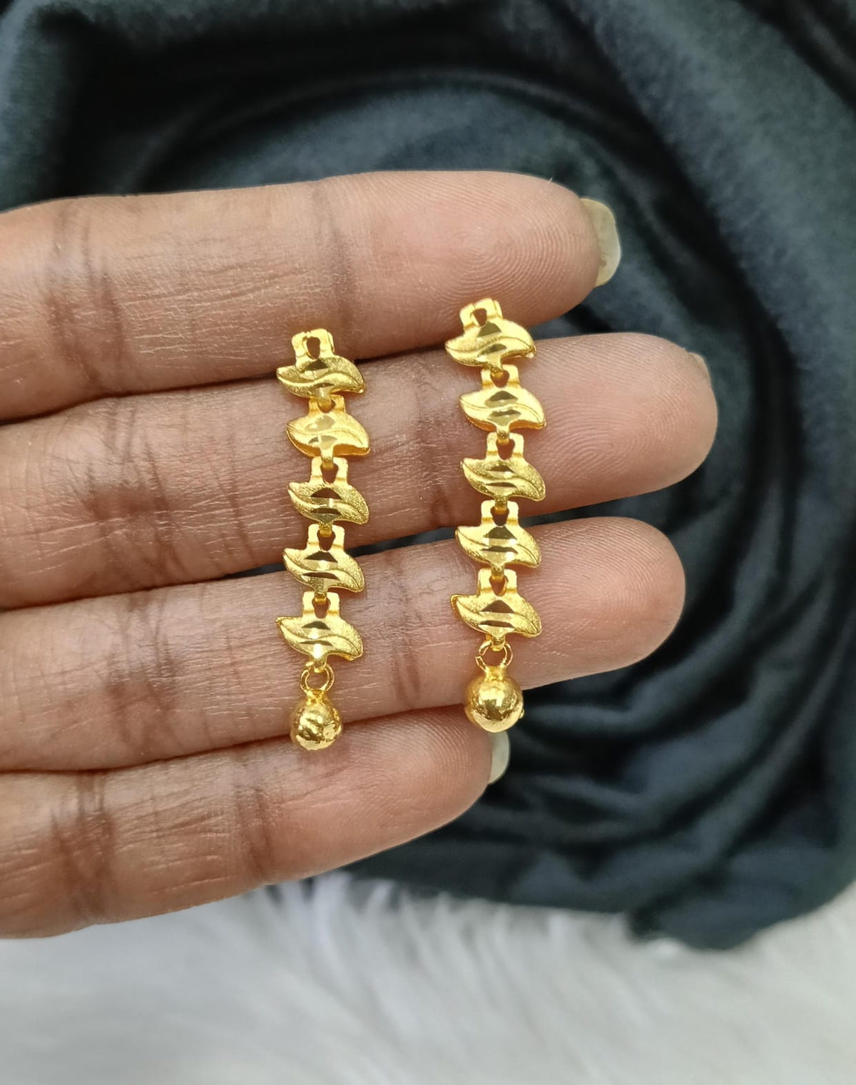 Gold plated earing
