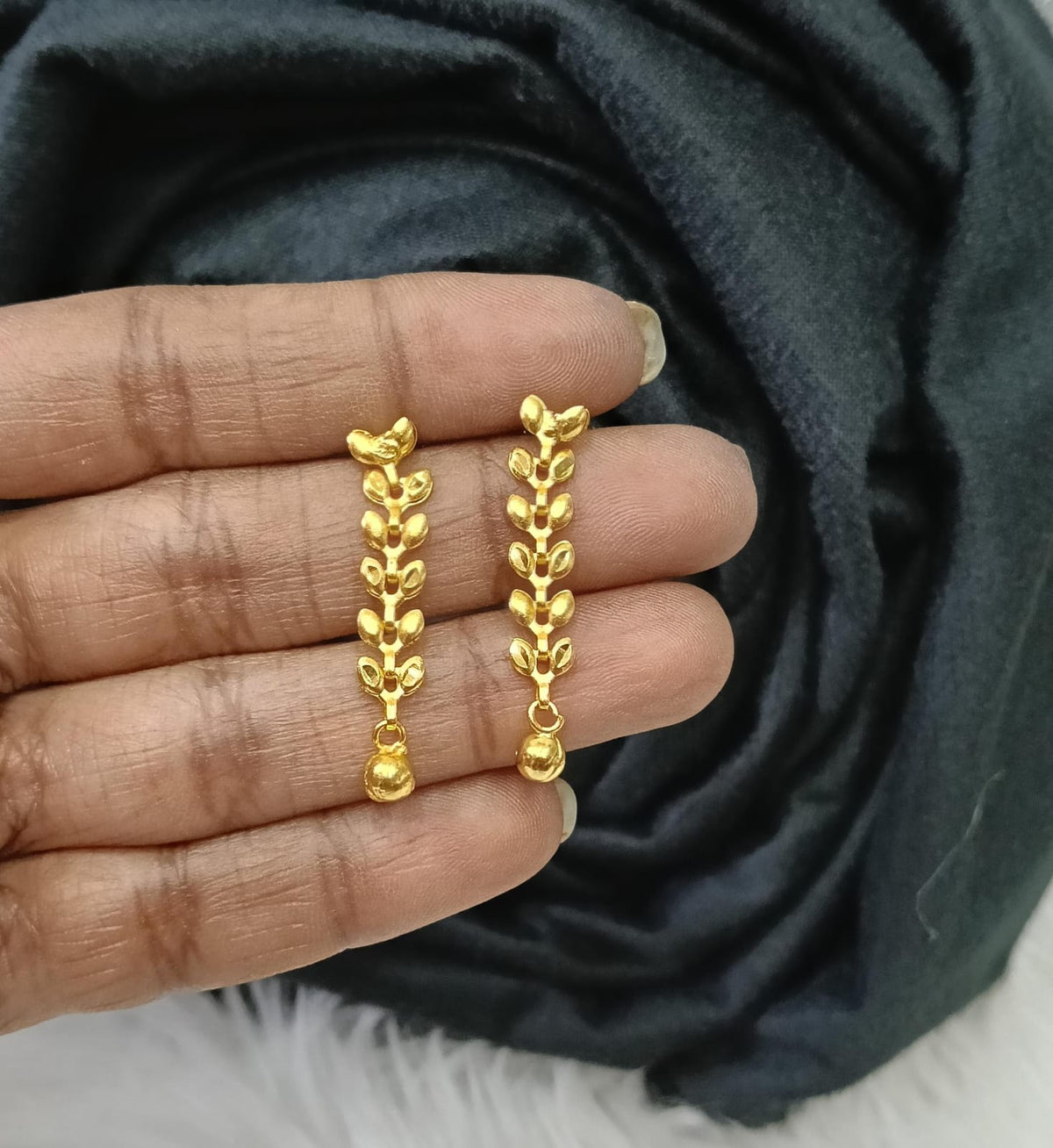 Gold plated earing