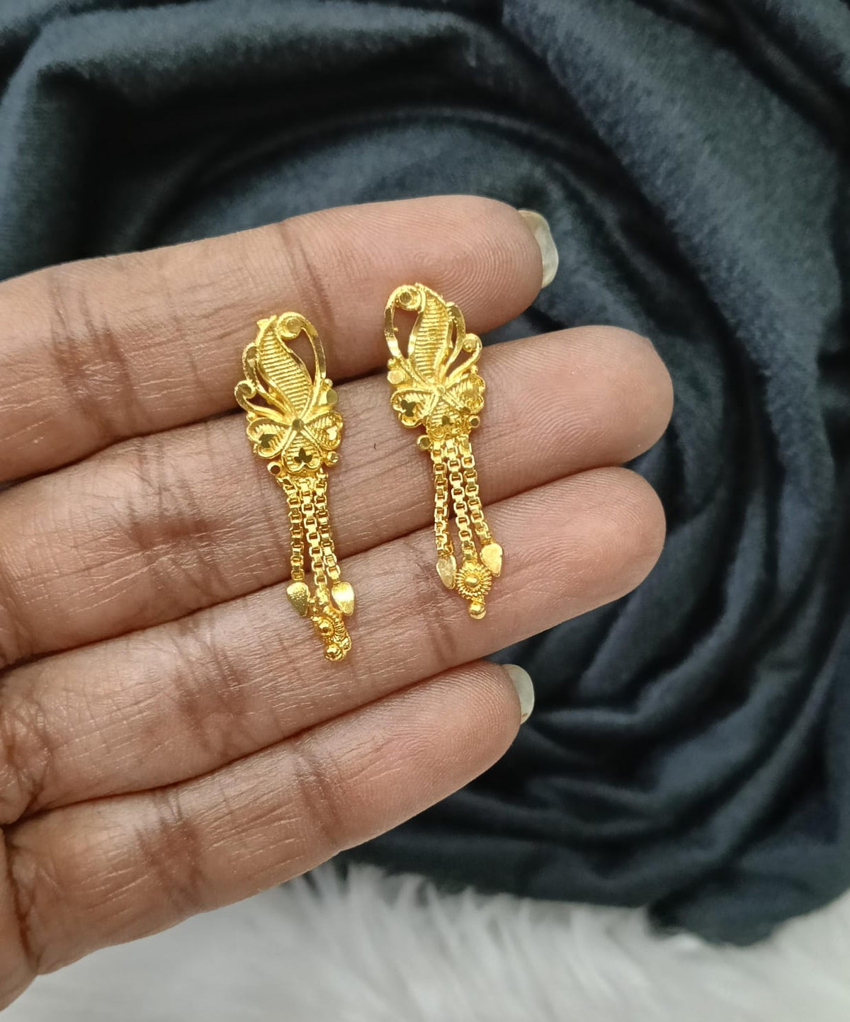 Gold plated earing