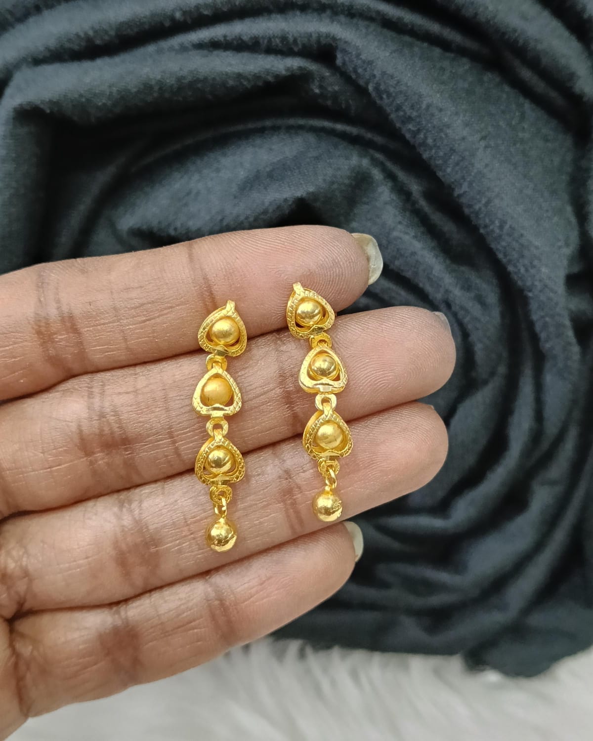 Gold plated earing