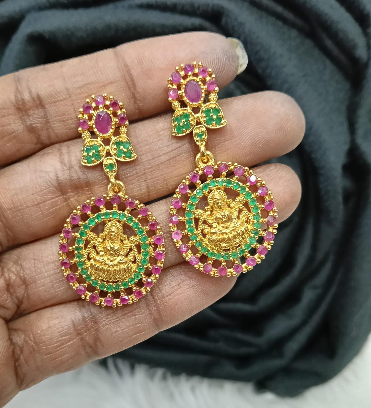 AD earing