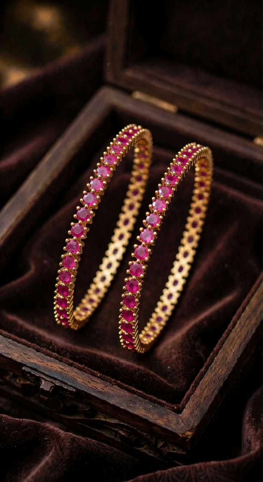 Gold plated Bangle.
