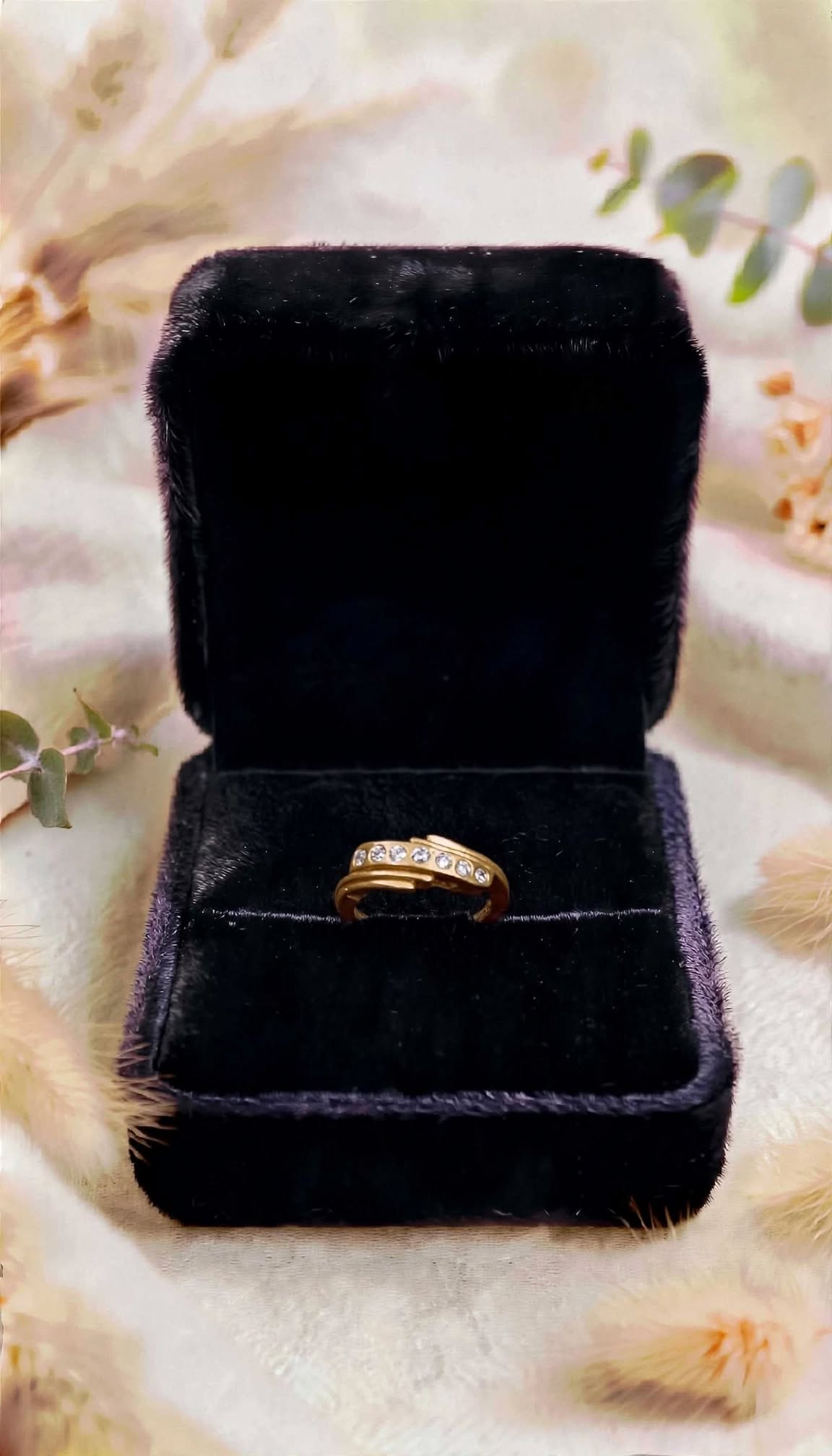 Impon ring.