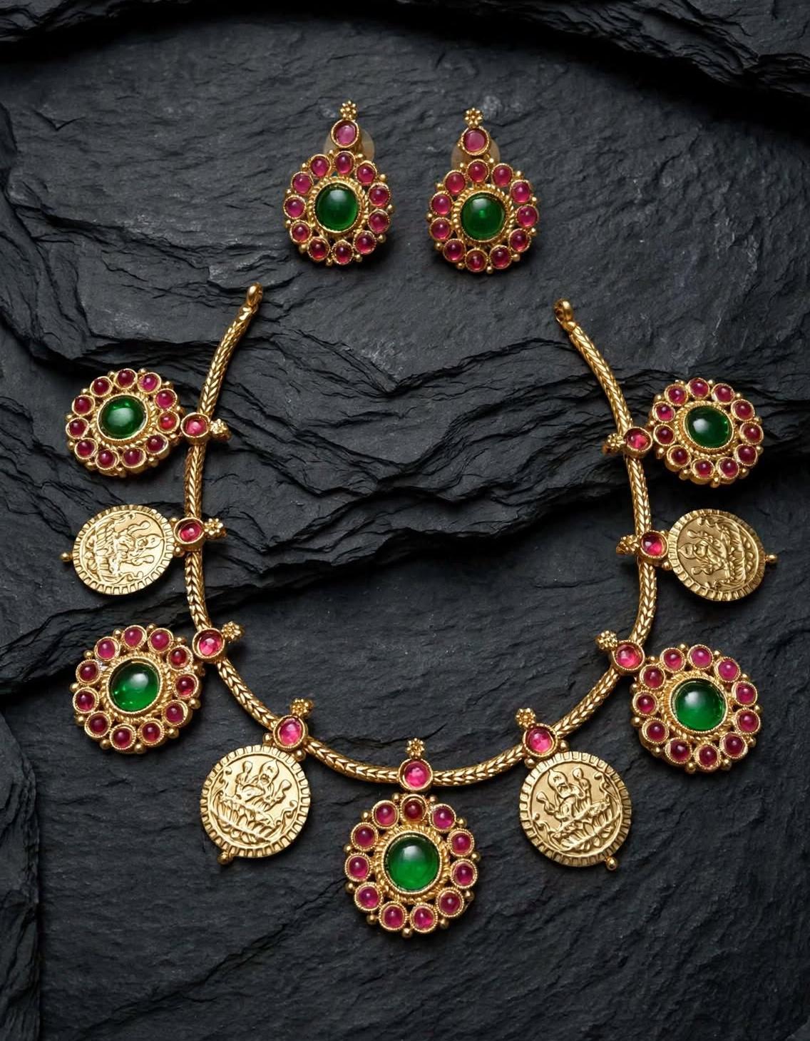 Lakshimi Kemp Necklace