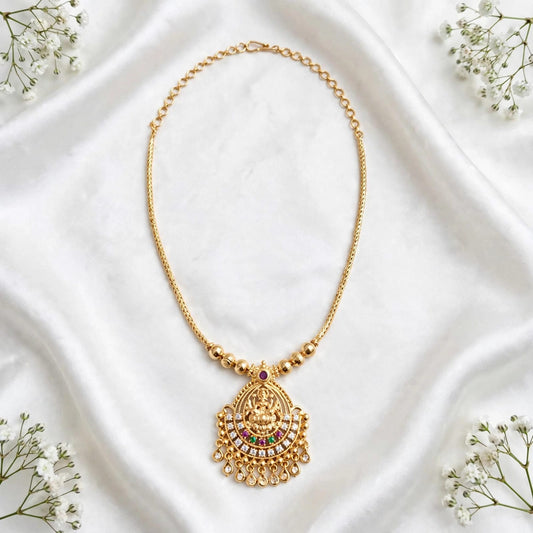 Gold plated Necklace.