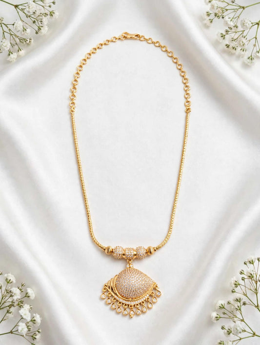 Gold plated Necklace.