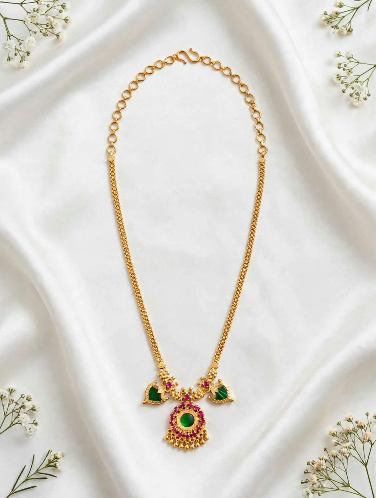 Gold plated Necklace.