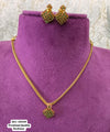 Antic gold necklace.