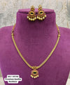 Antic gold necklace.