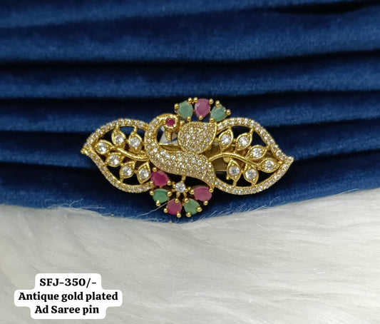 Saree pin.