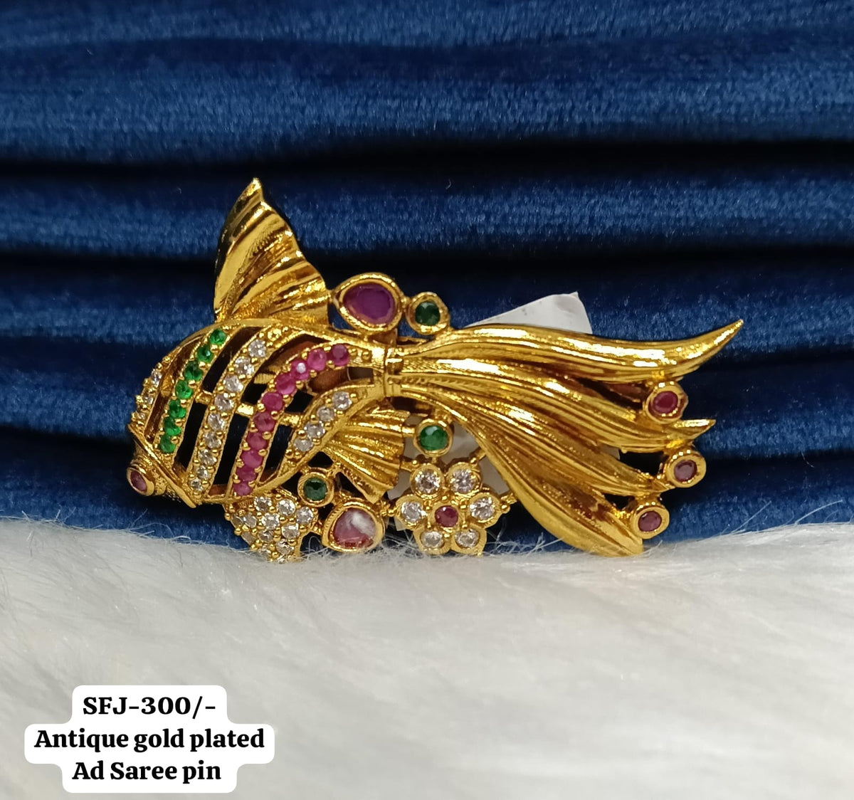 Saree pin.