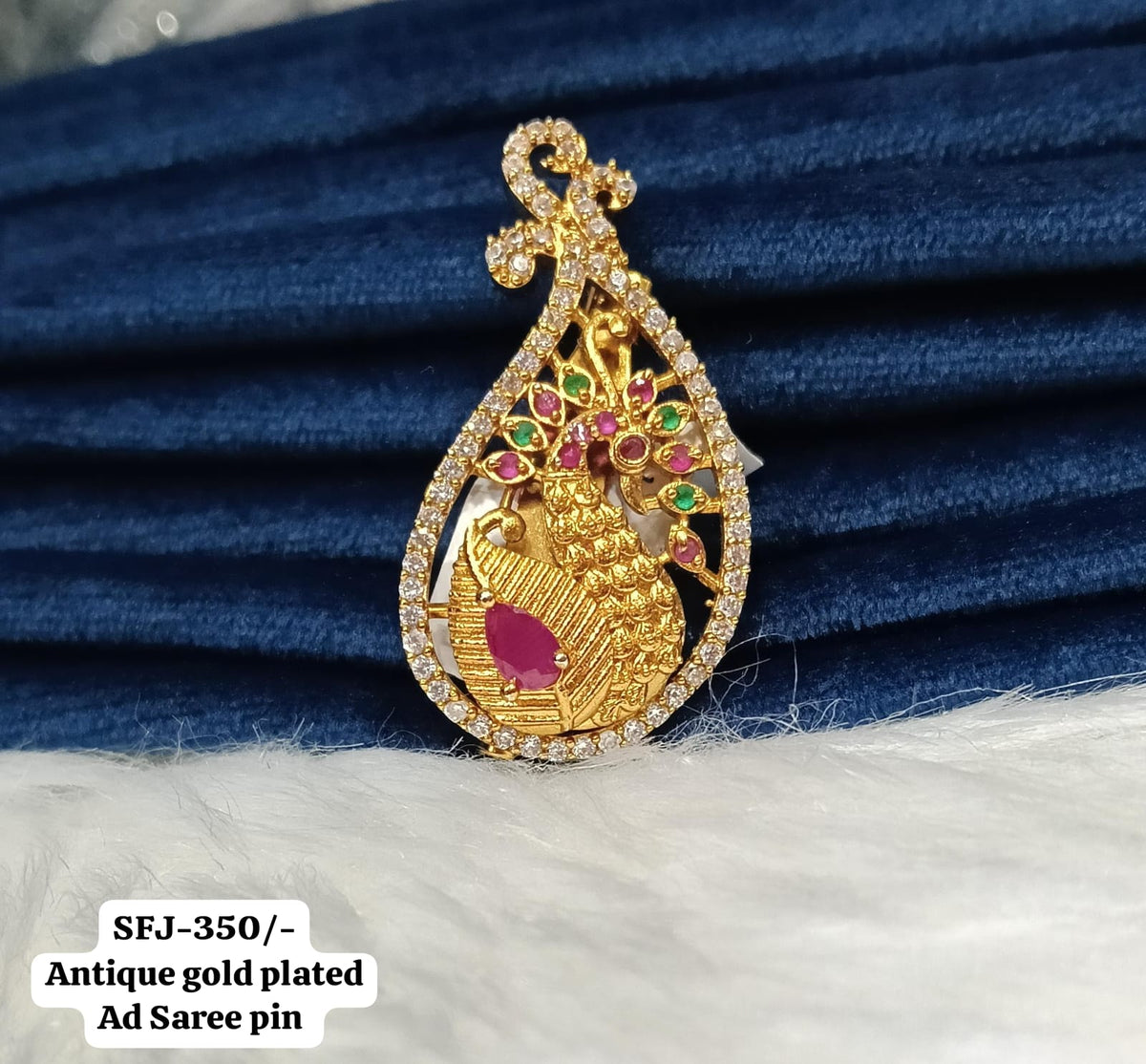 Saree pin.