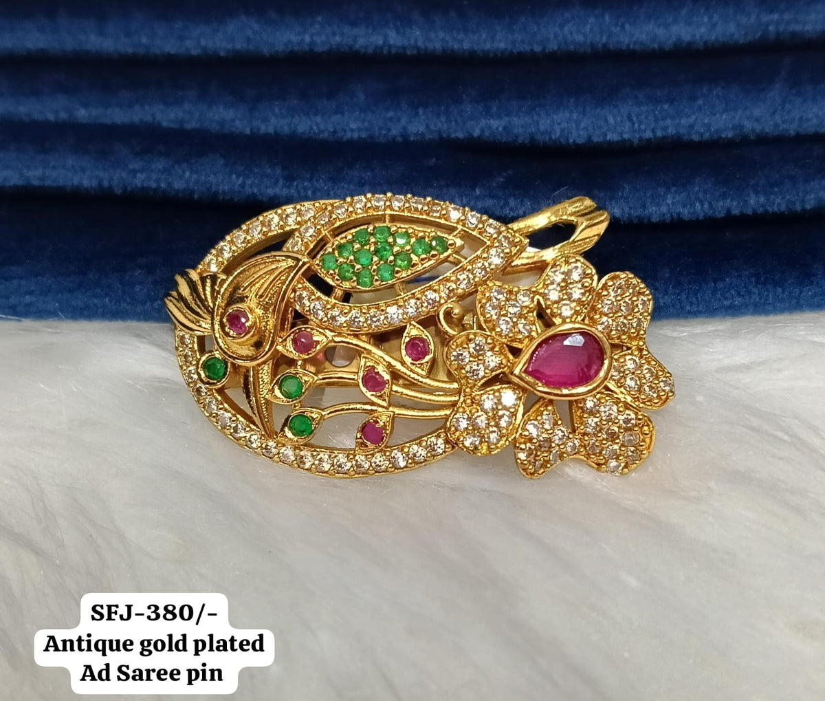 Saree pin.
