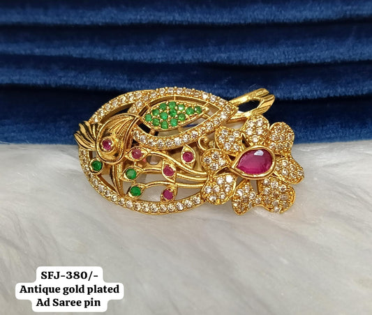 Saree pin.
