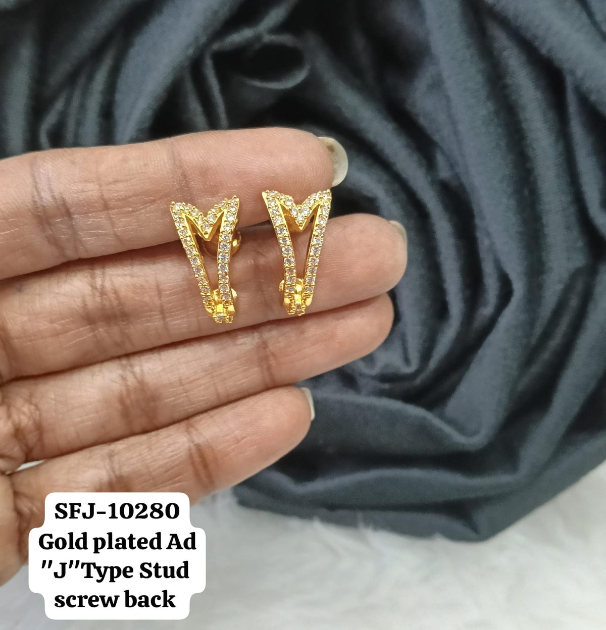 Gold plated AD stud.( j type)