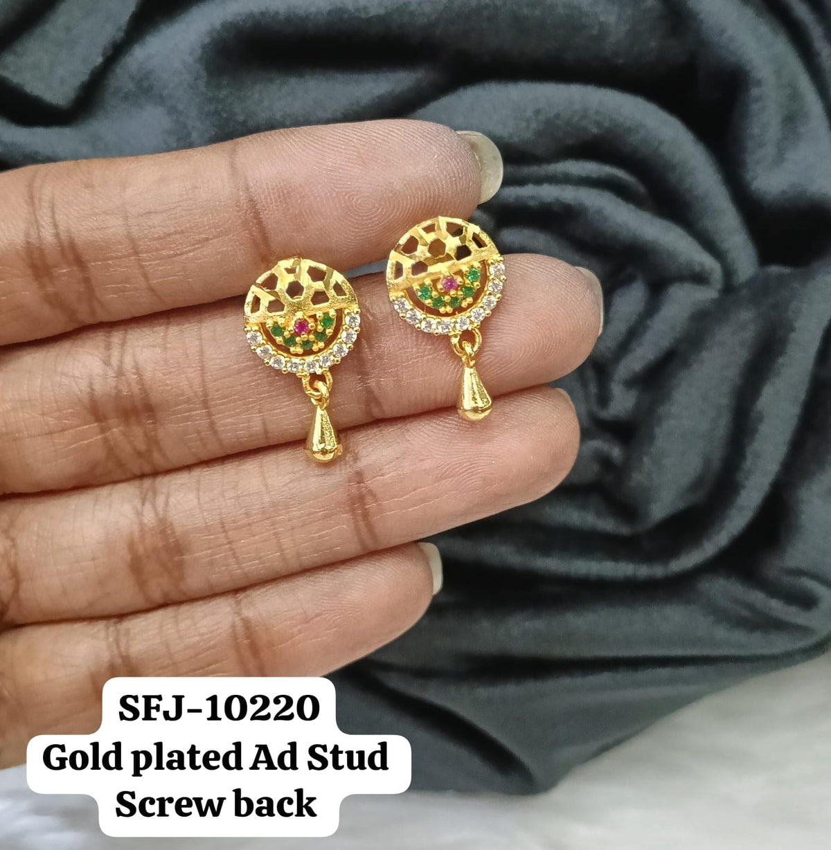 Gold plated AD stud.
