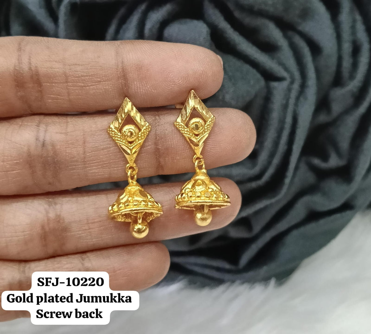Gold plated jumukka.