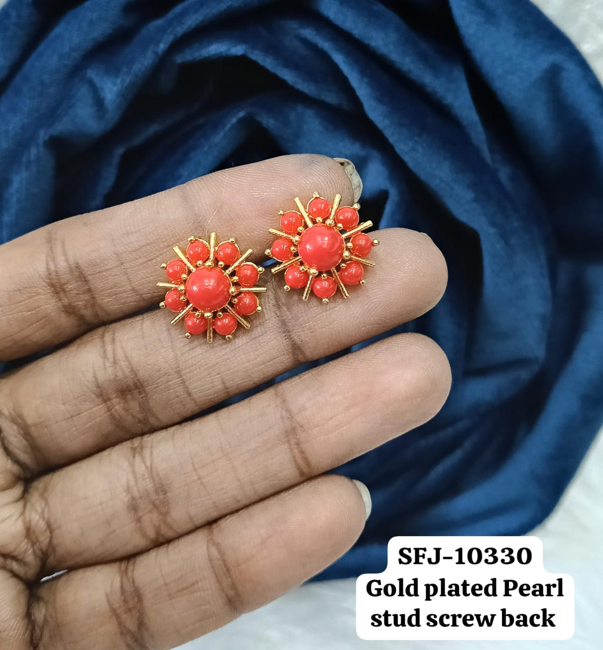 Coral stud.