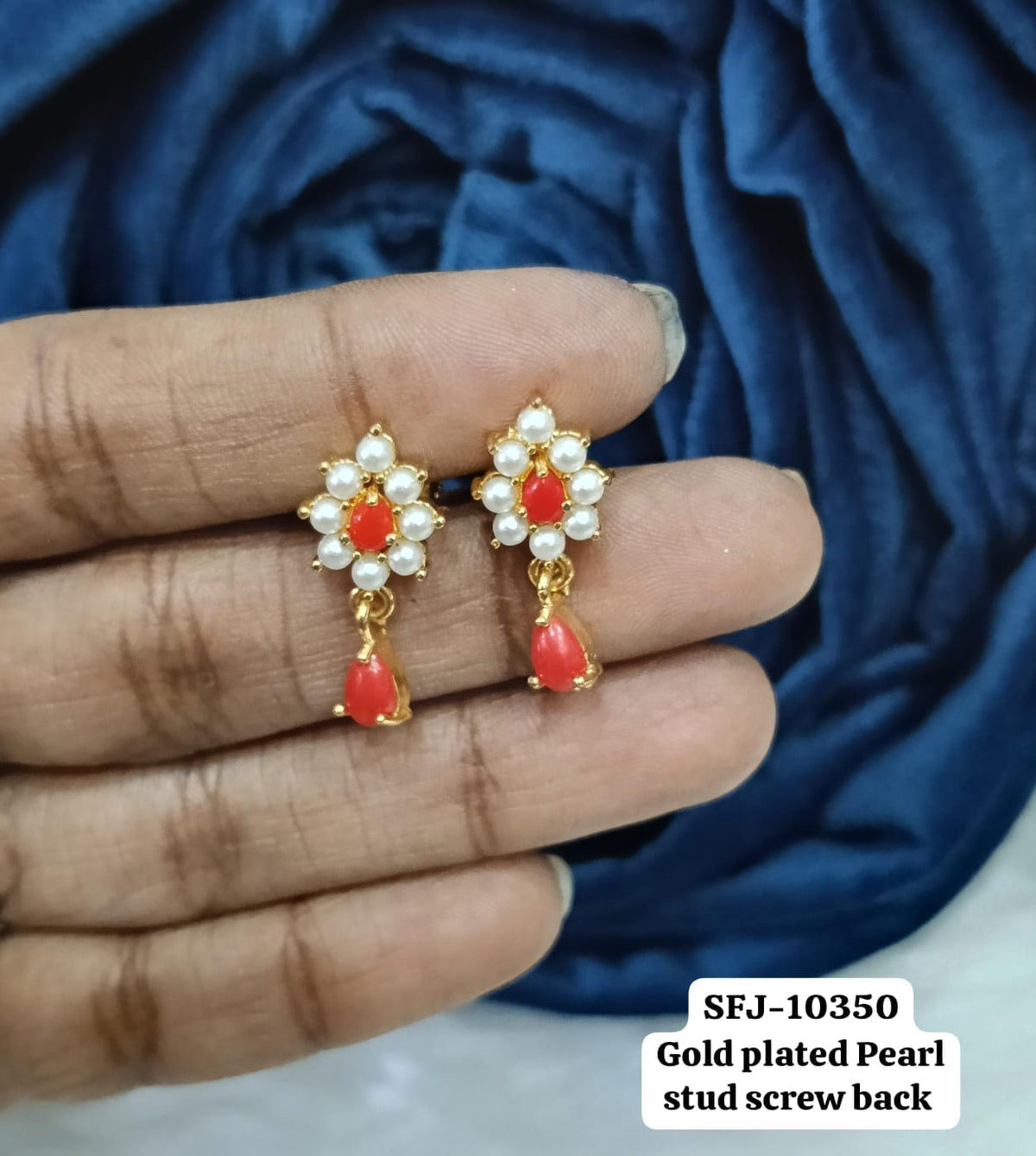coral stud.
