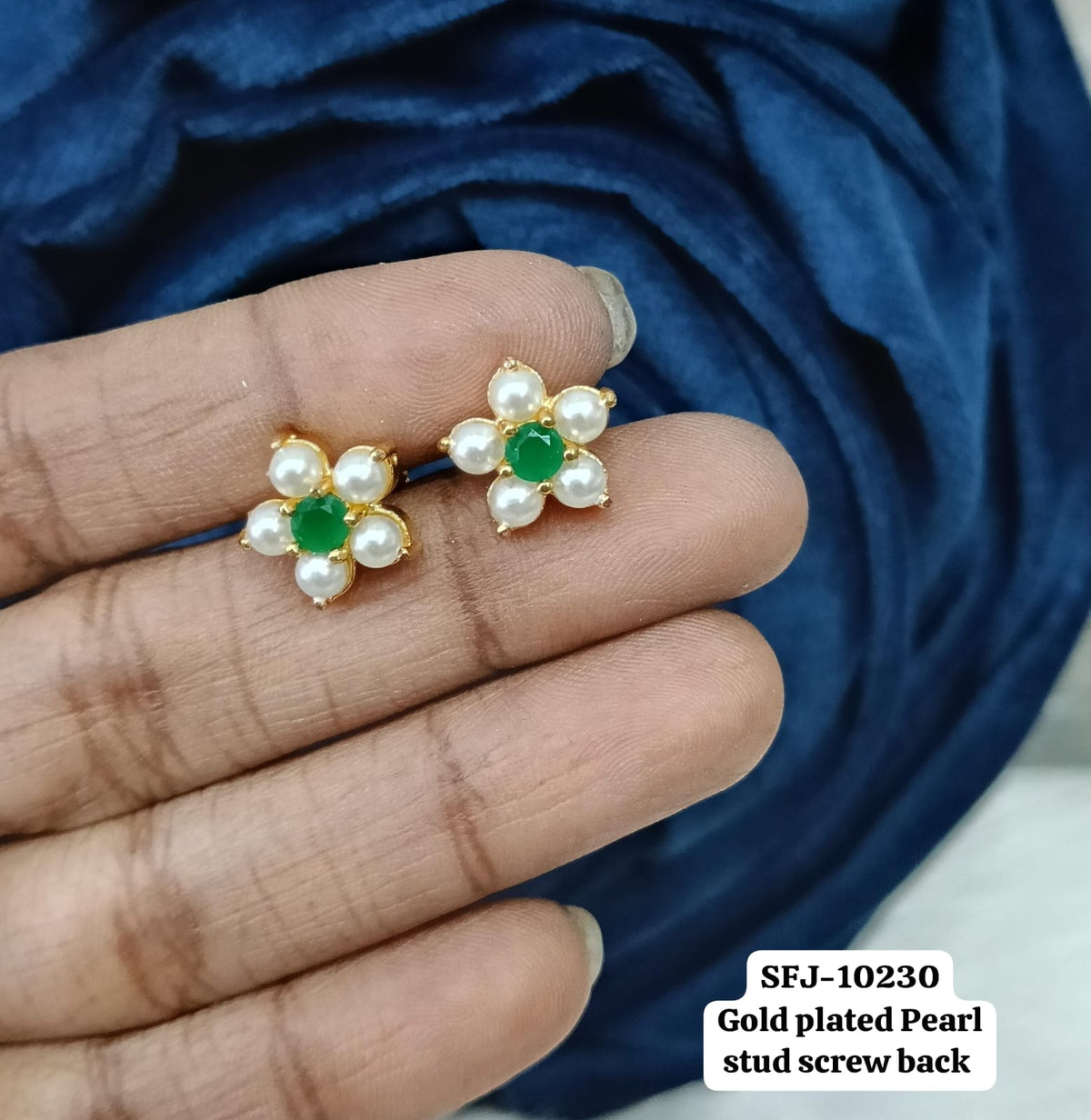 Pearl stud.