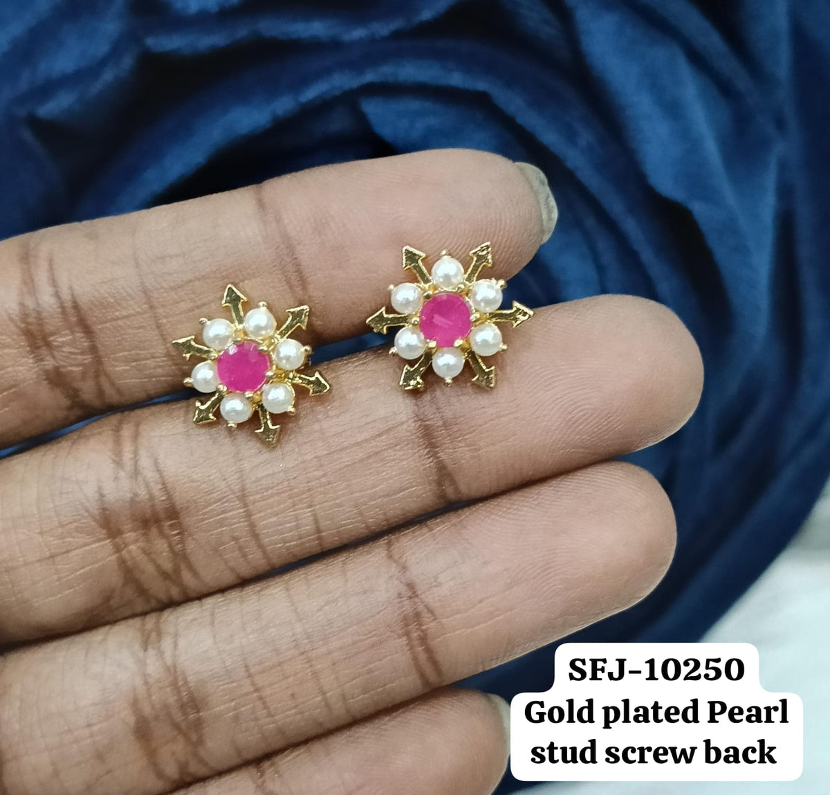 Pearl stud.