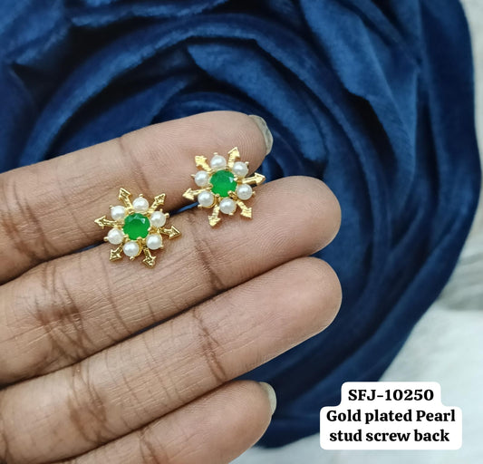 Pearl stud.