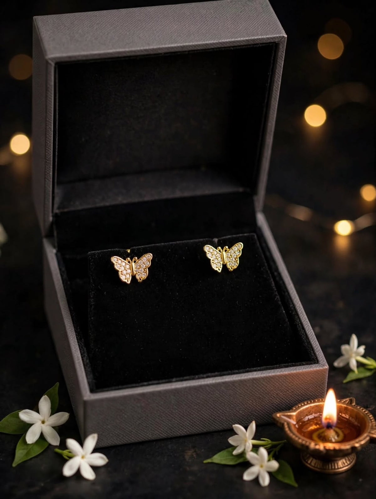 Gold plated AD stud.
