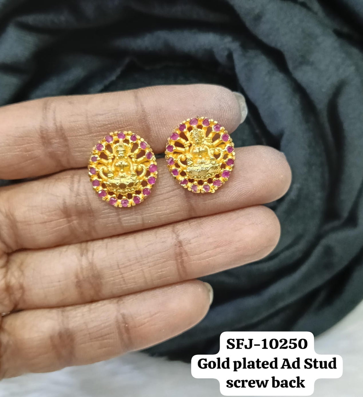 Gold plated stud.