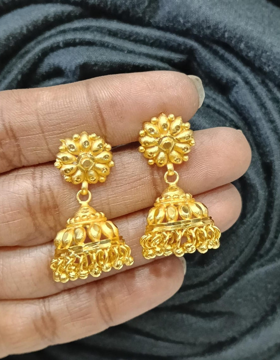 Gold plated jumukka.