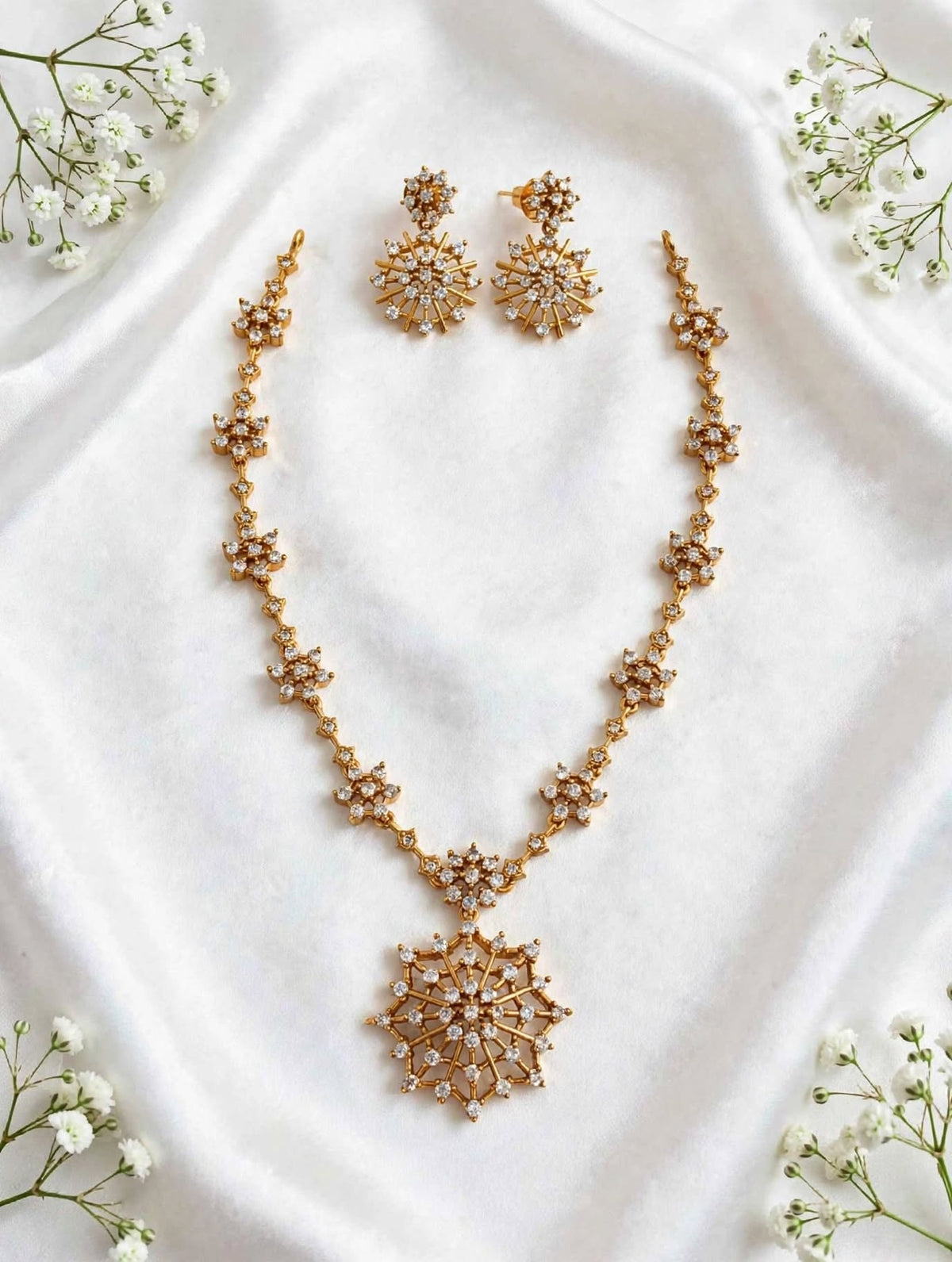 Antic necklace.