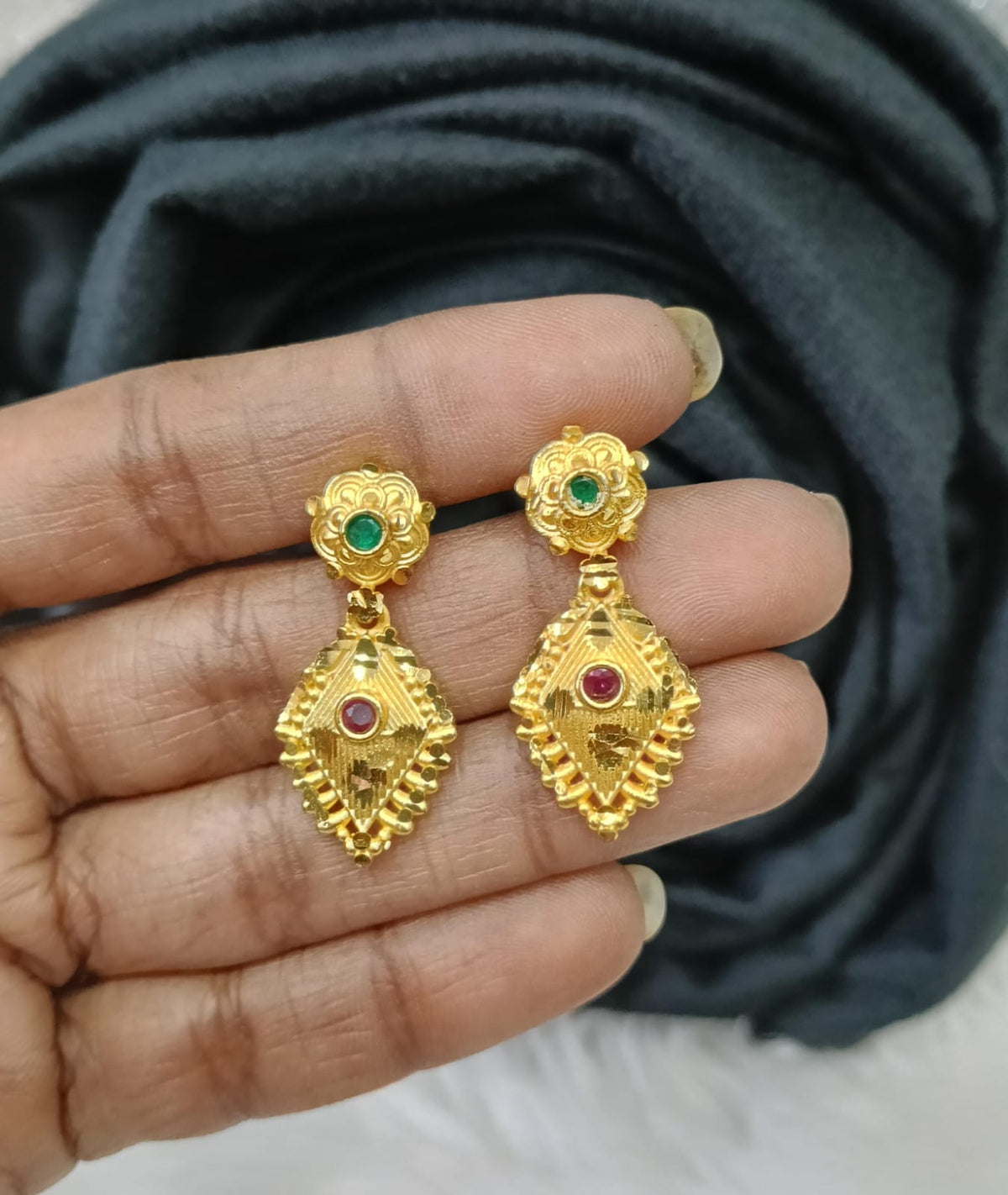 Gold plated earing