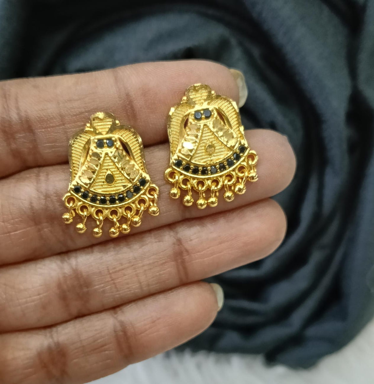 Gold plated earing