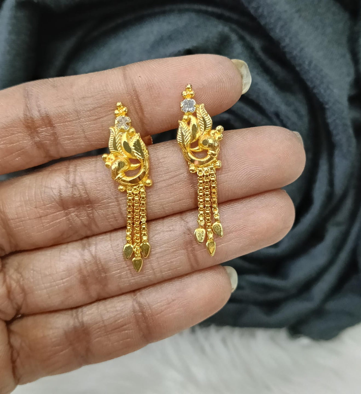 Gold plated earing
