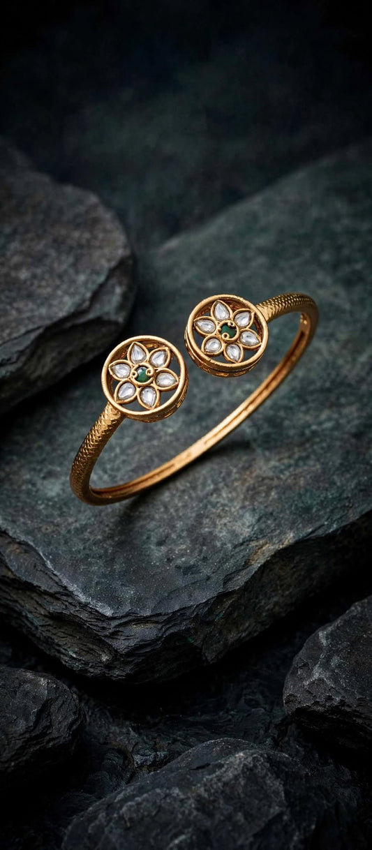 Openable Antique Kada Bracelet.