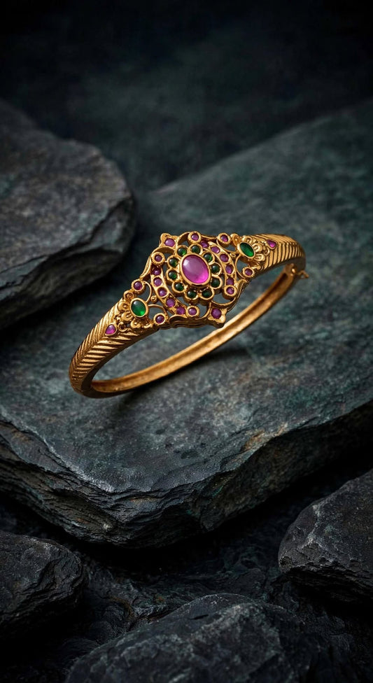 Openable Antique Kada Bracelet.