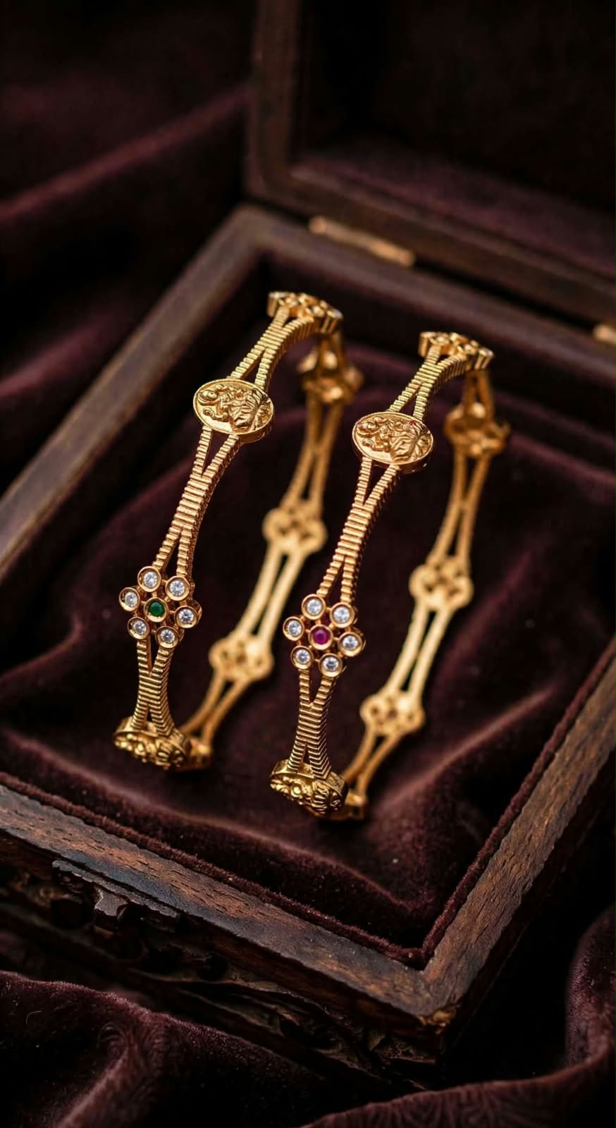 Antique Bangle.