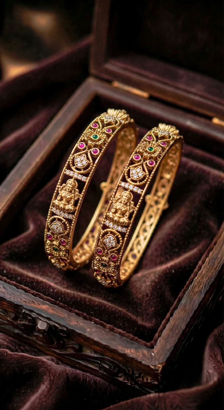 Antique Bangle.