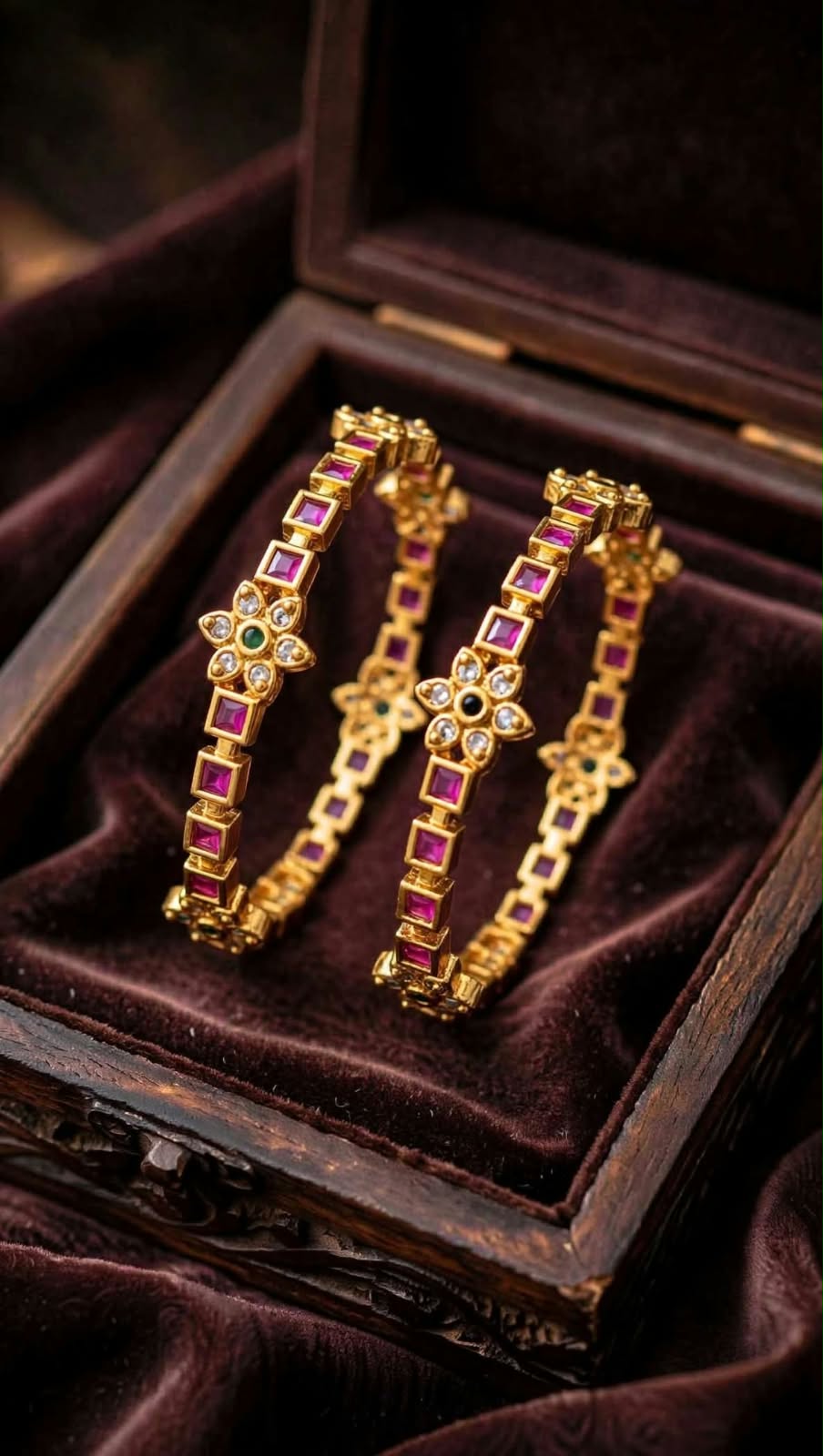Antique Bangle.