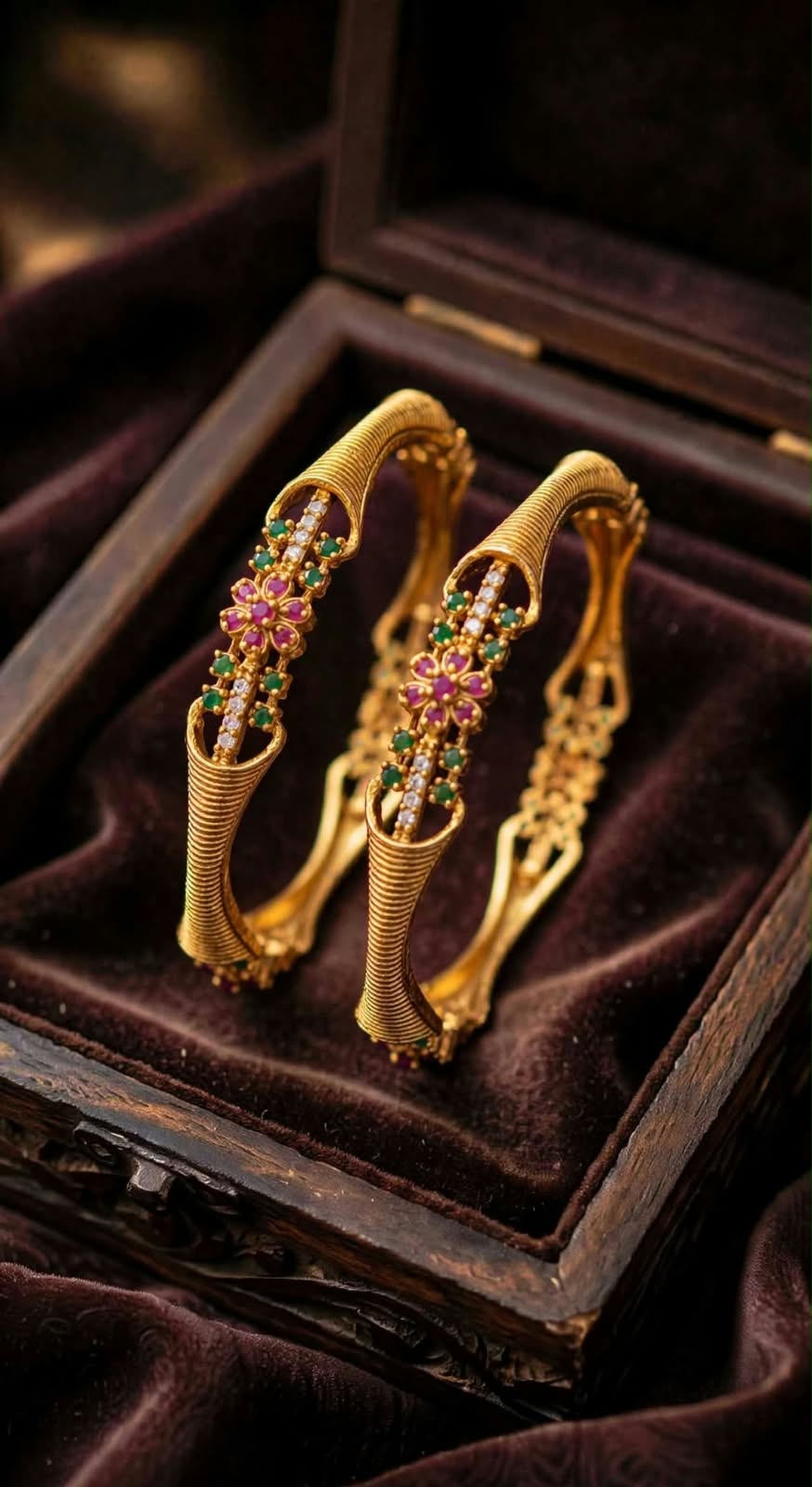Antique Bangle.